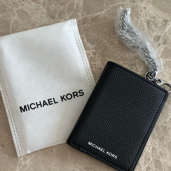 Michael Kors wallet - Picture 2 of 6